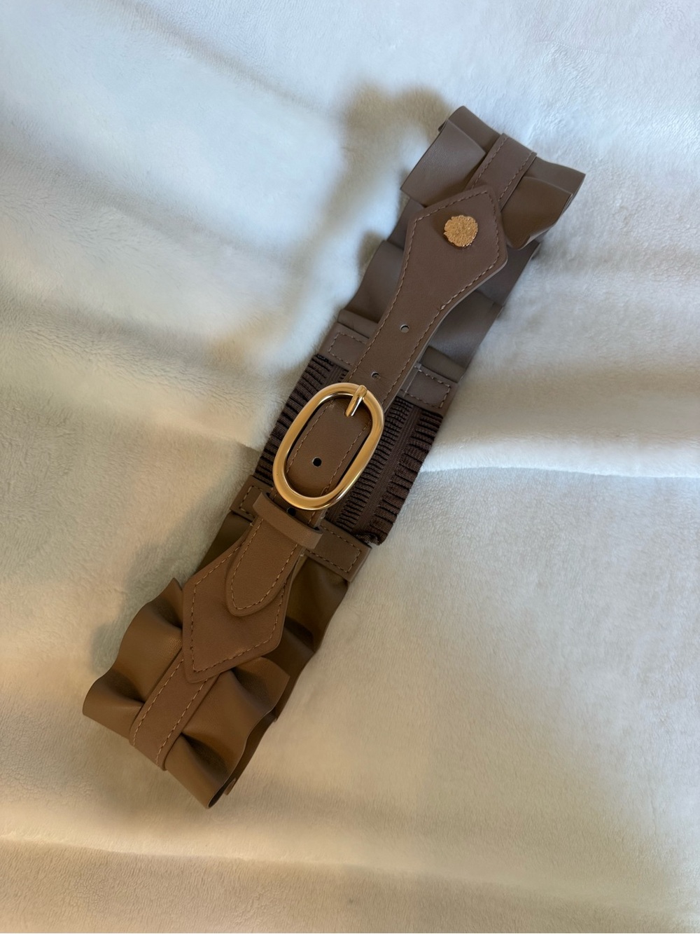 Vince Camuto Brown Ruffled Stretch Belt with Gold Buckle